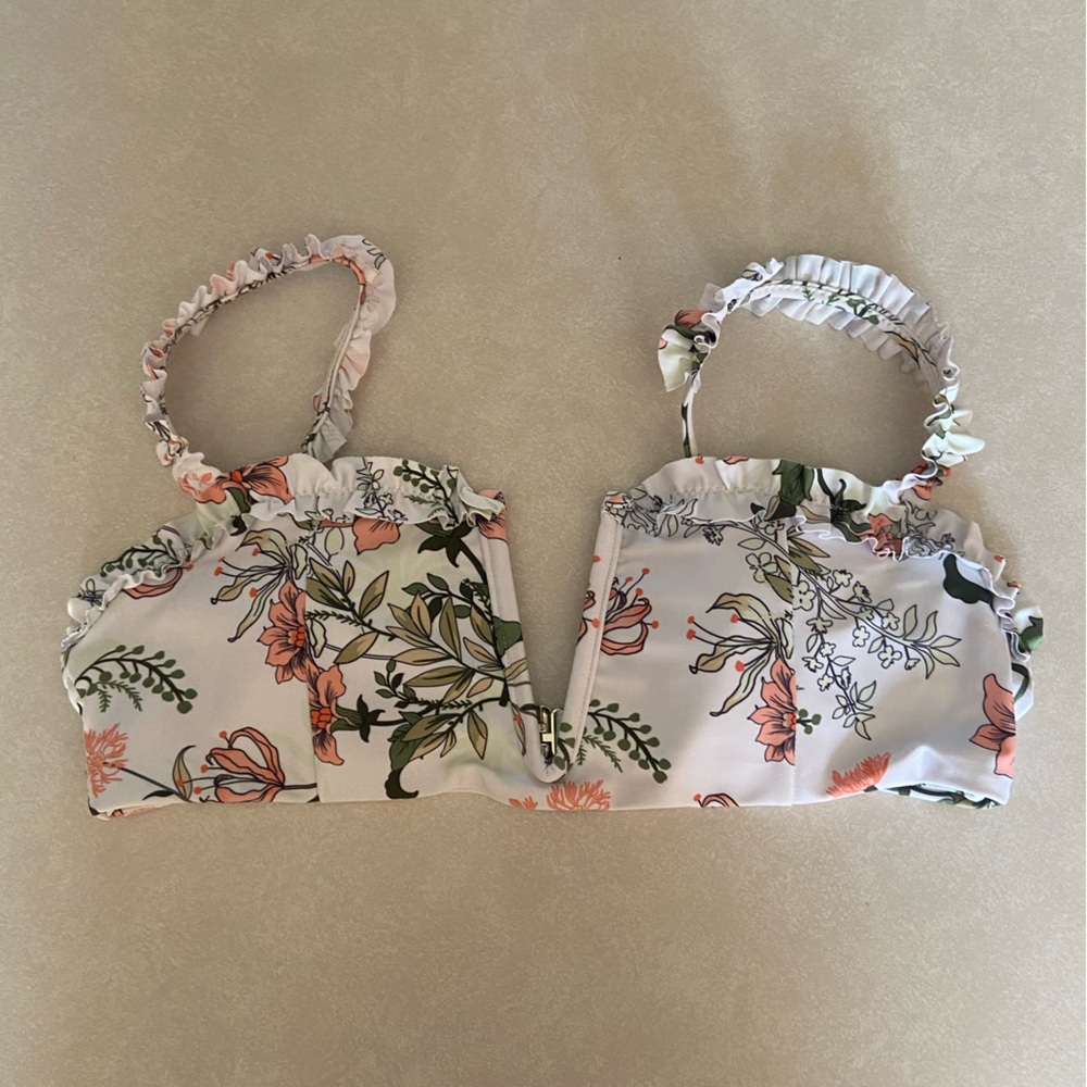 Floral V-Wired Frill Bikini Top